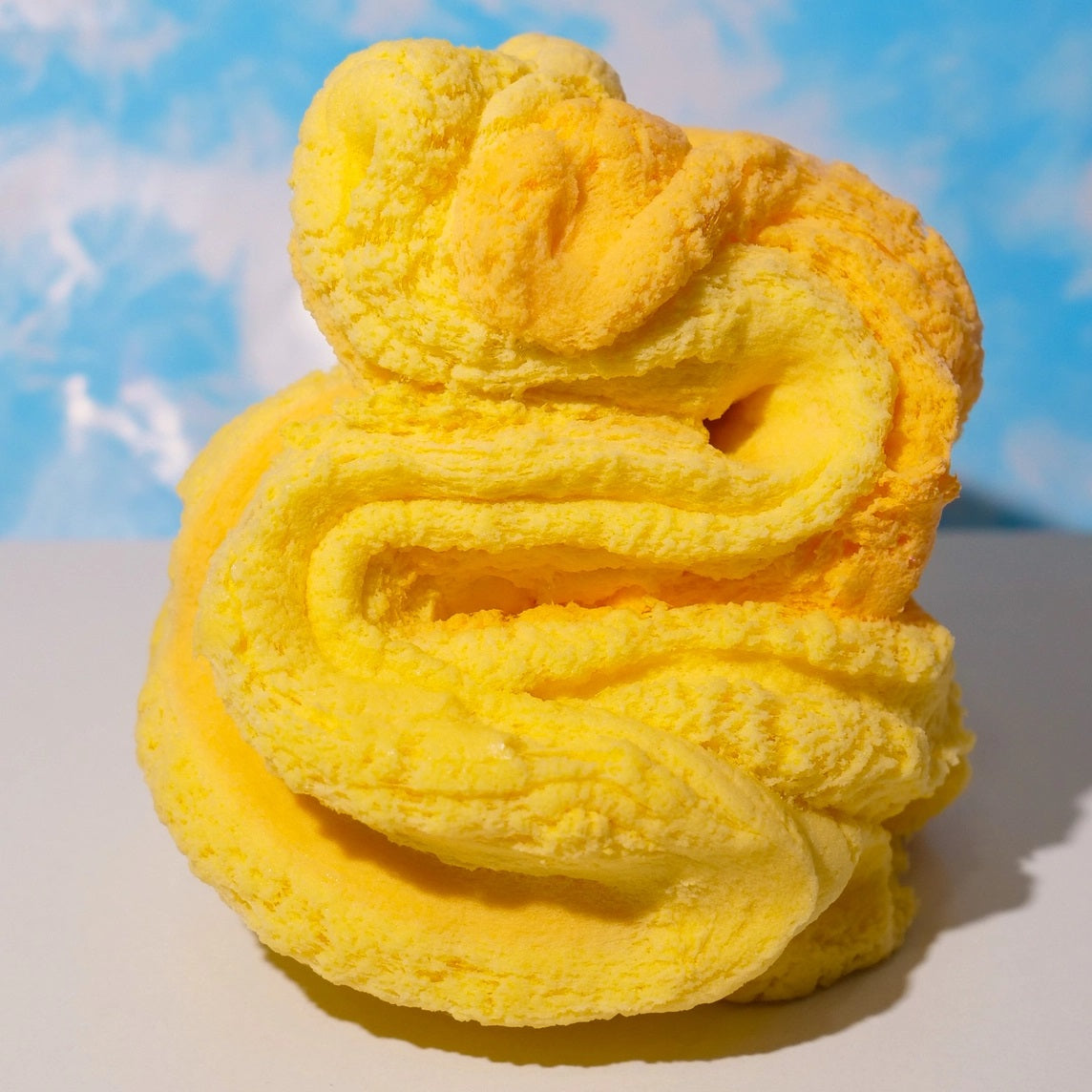 Giant the Giraffe Scented Slime image 1