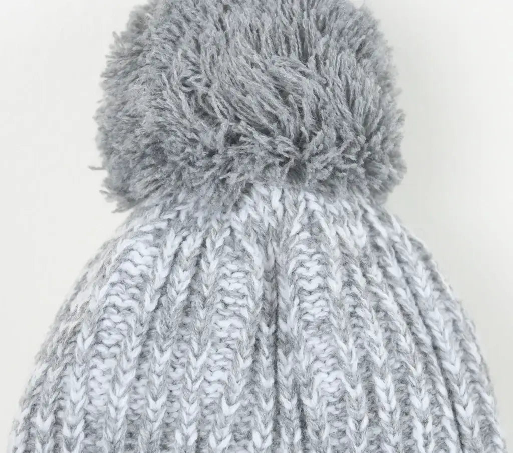 Grey children’s knit hat with pom pom – Pex Tom Hat