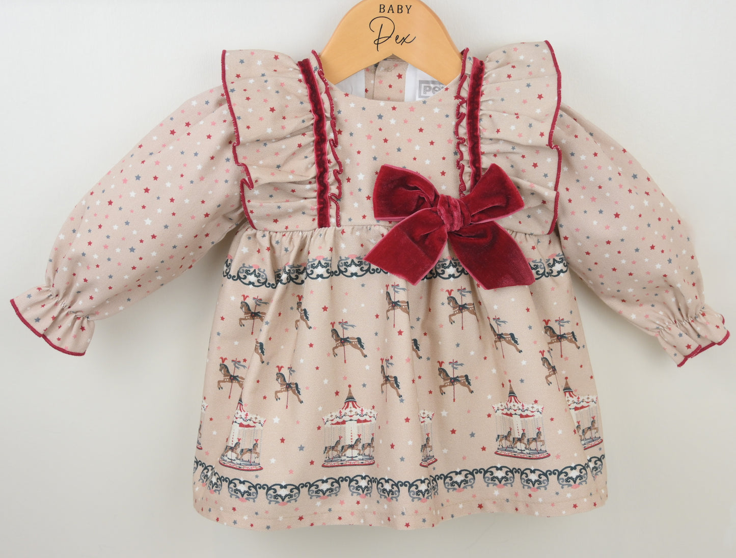 Pex Carousel baby dress – knitwear with coordinating bloomers