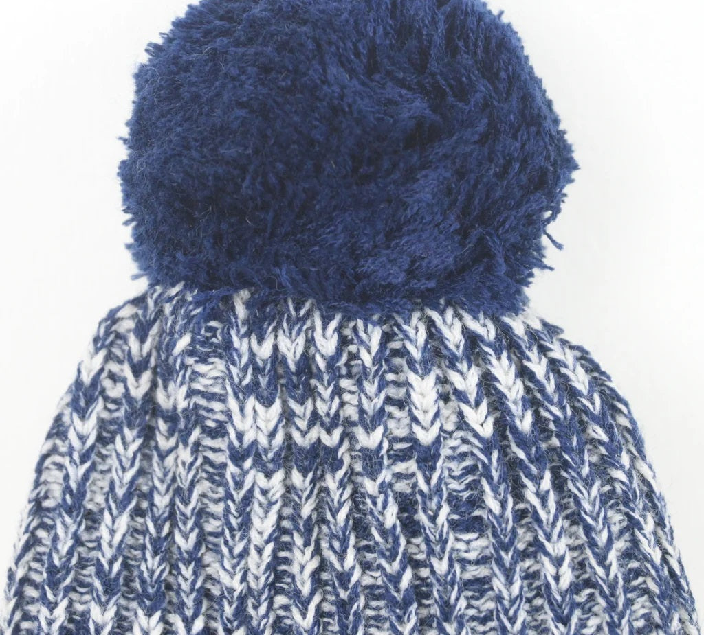 Warm winter knit hat for boys and girls – Pex design