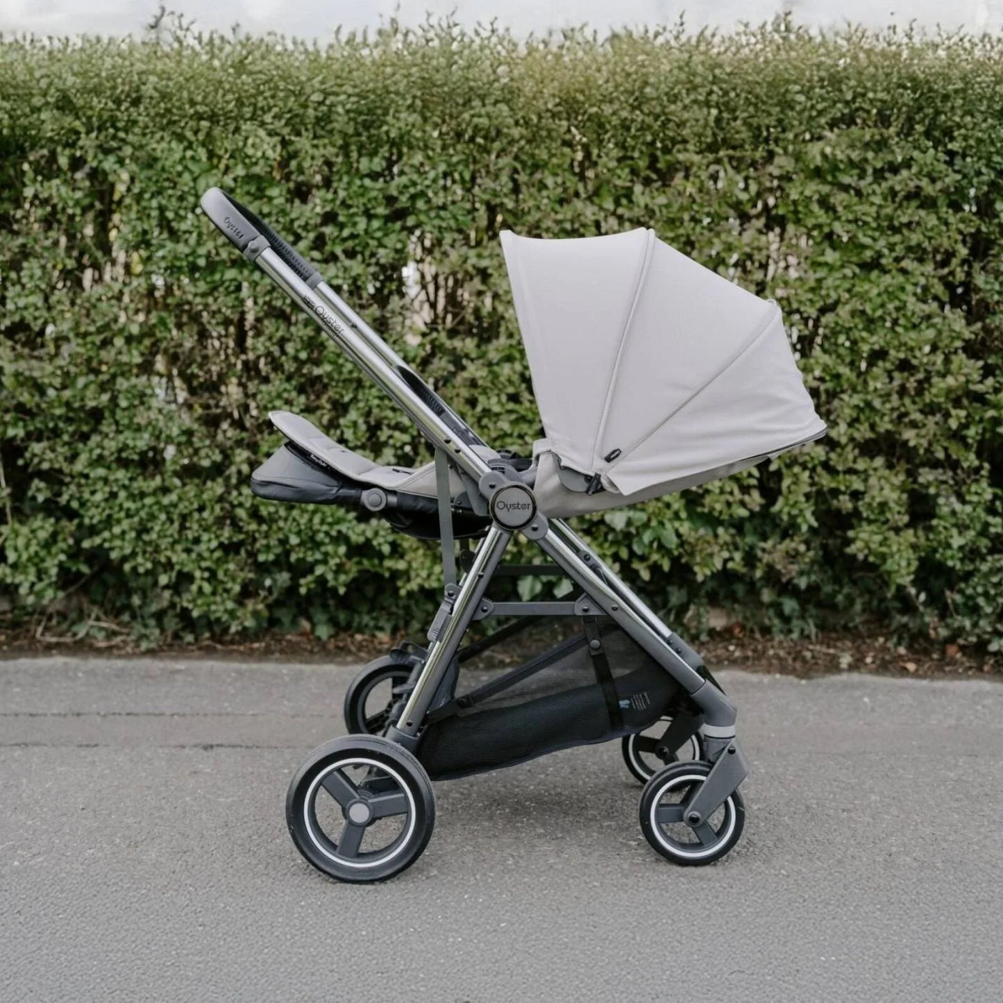 Oyster Gravity+ Stroller 5 pcs Bundle - Carbonite
