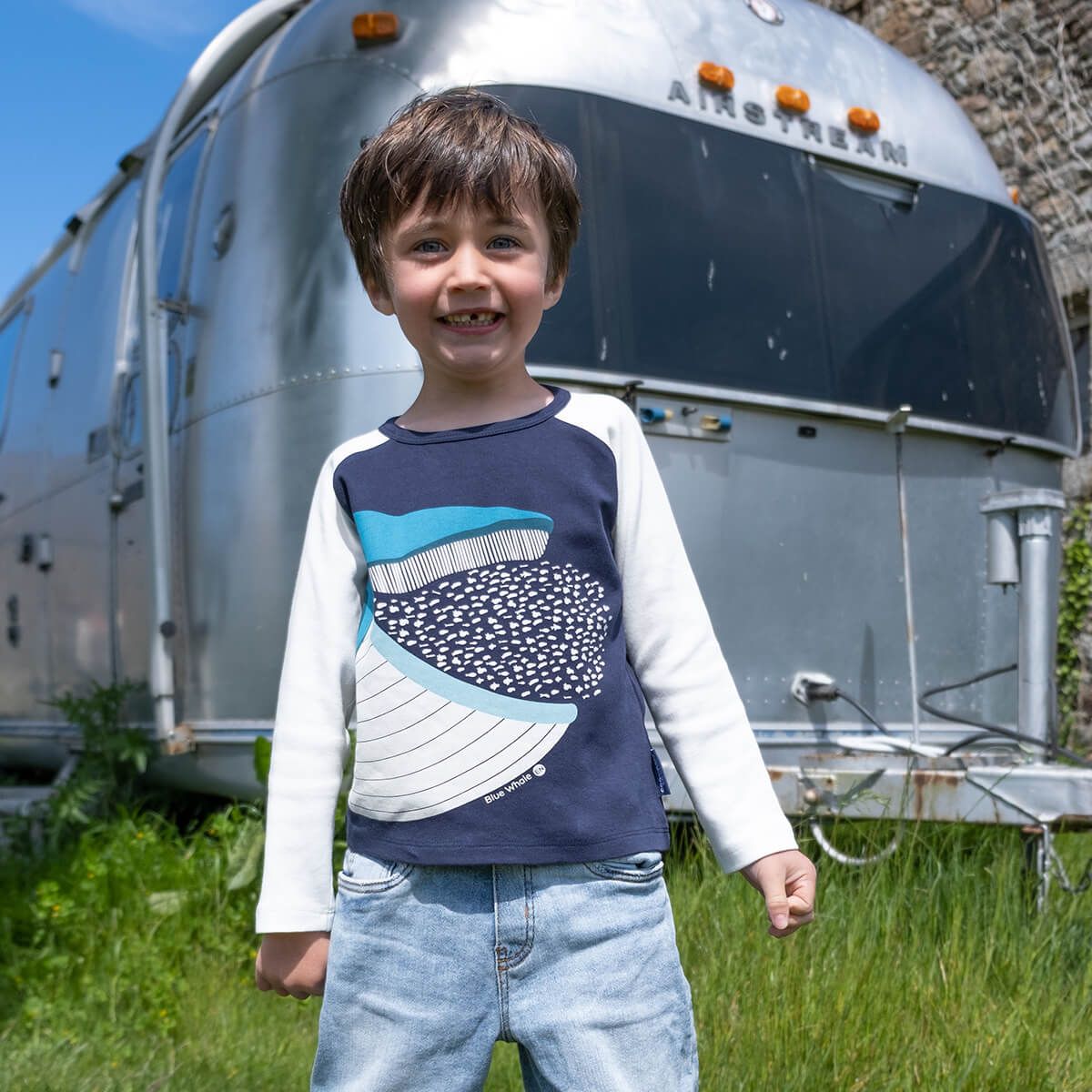 Coq en Pate Organic Whale Raglan Tshirt image 1