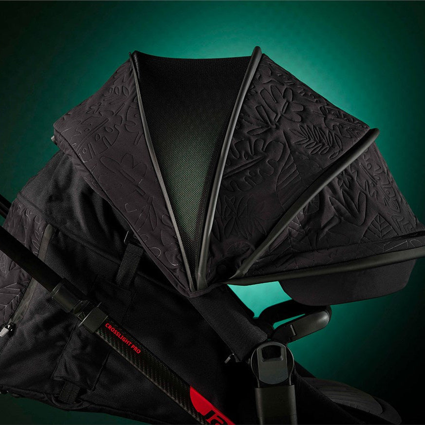 Jané Limited Edition Crosslight Pro Carbon 3in1 Travel System with Lightweight Carbon Fibre Chassis
