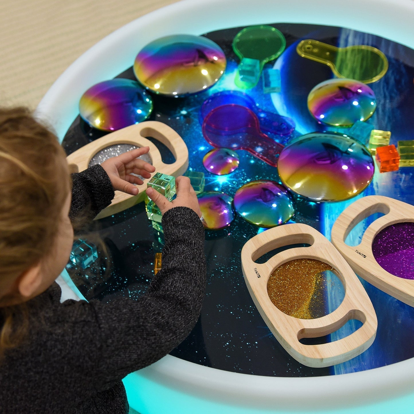 Discovery Glow Low Table