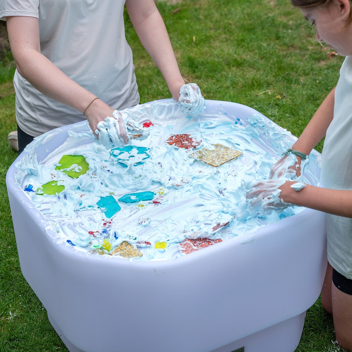 Discovery Glow Mini Tuff Table