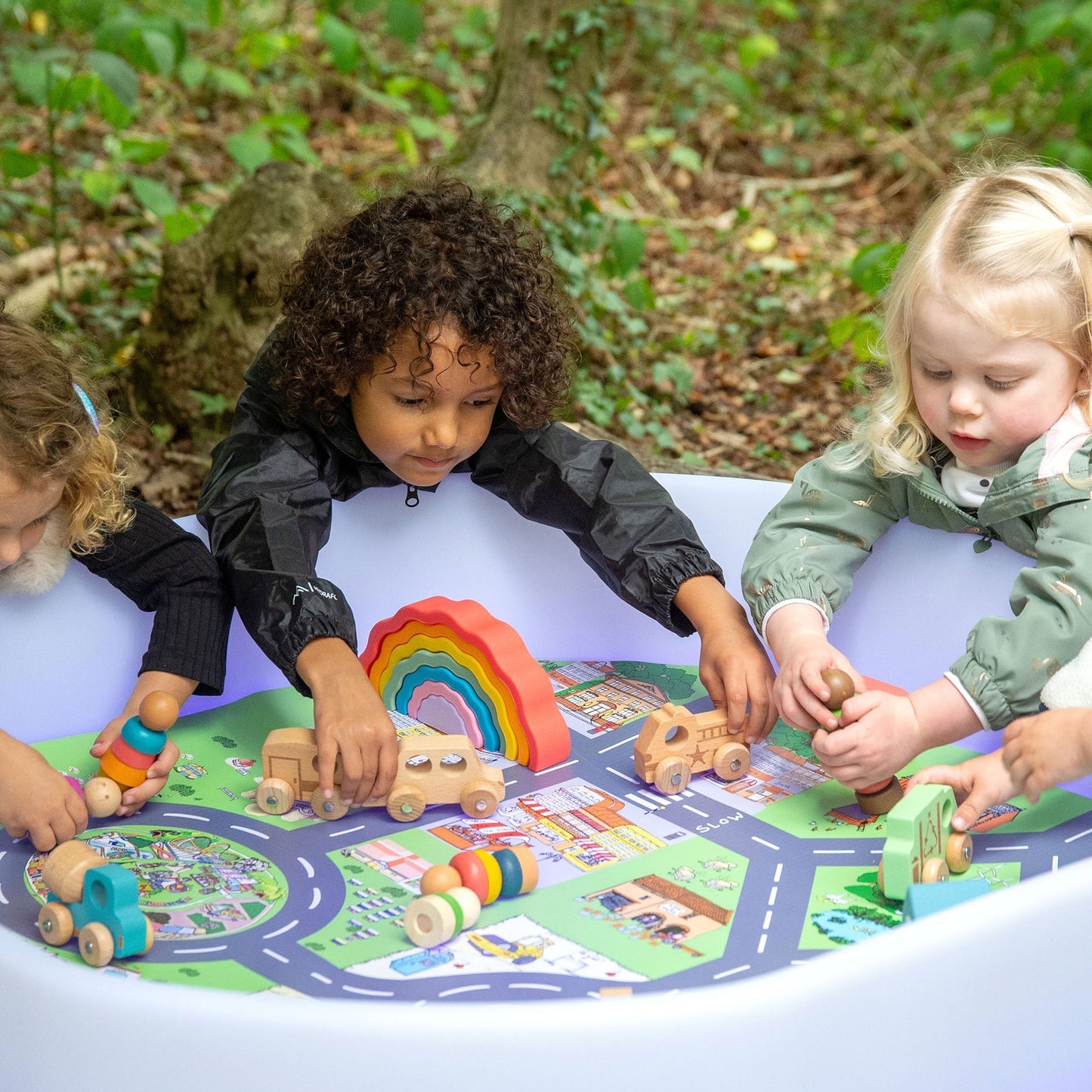 Discovery Glow Tuff Table