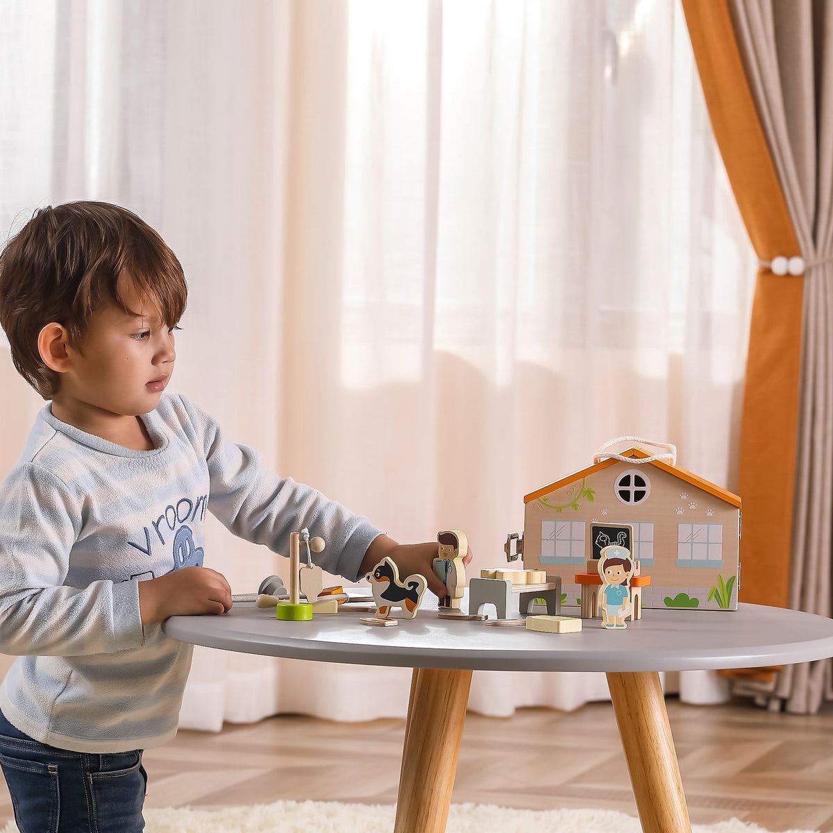 tickit® Wooden Pet Hospital & Vet Clinic Playset