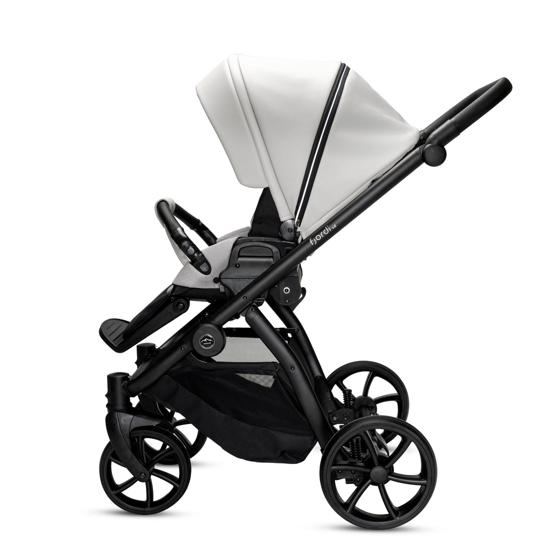 Noordi Fjordi V2 Leather 3in1 with Joie i-Snug 2 Car Seat