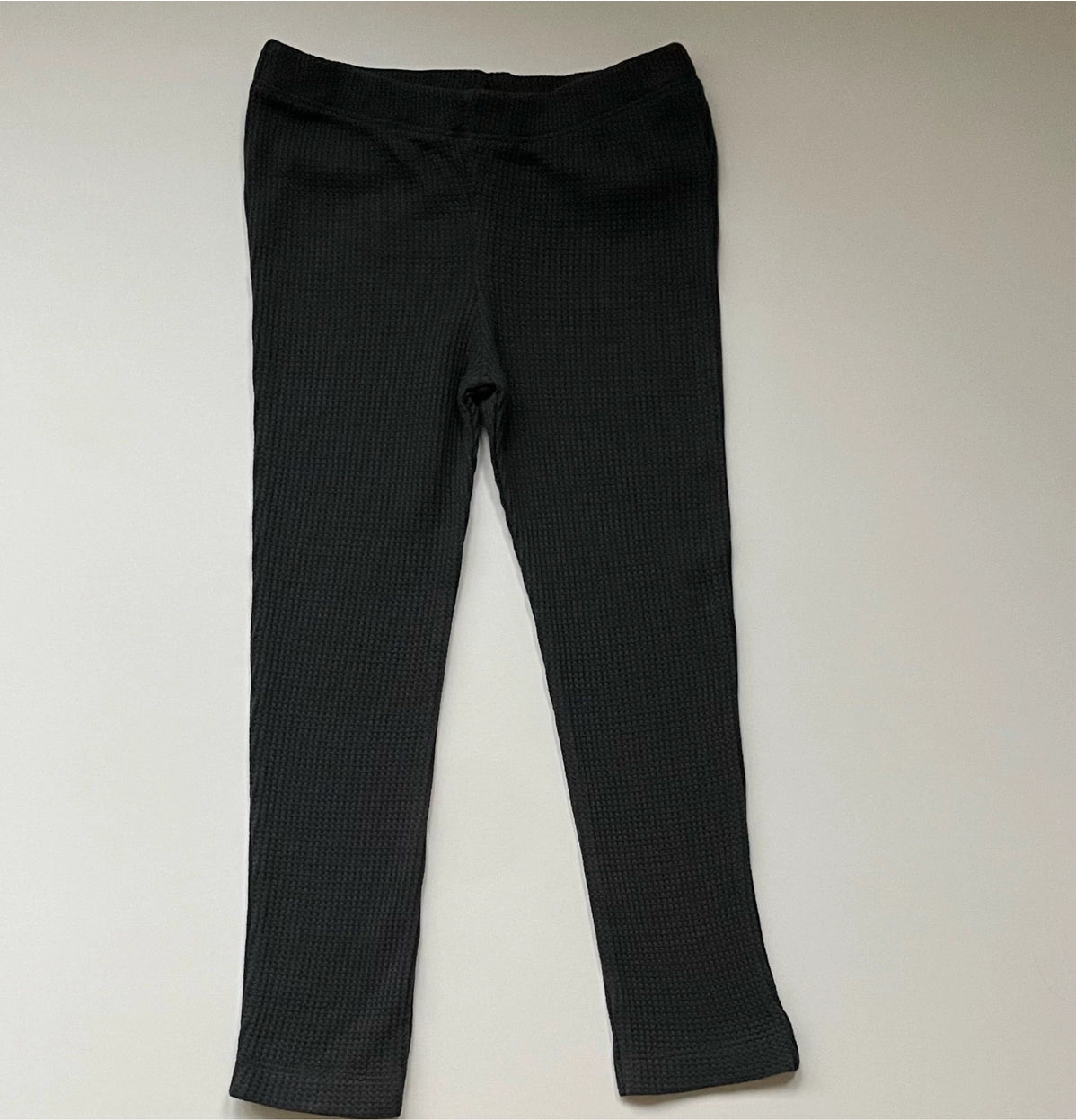 Futuro Bambino charcoal waffle leggings laid flat