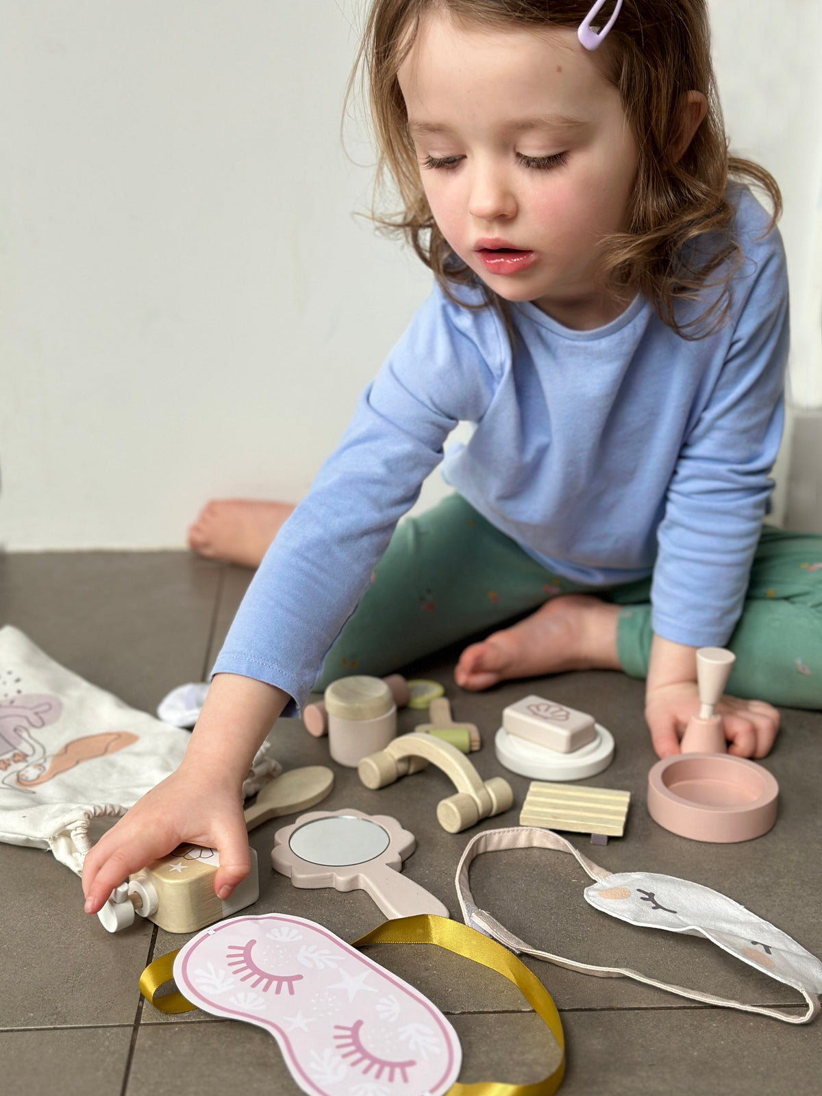 Tender Leaf Toys Spa Retreat Set | Wooden Pretend Play Spa Toy