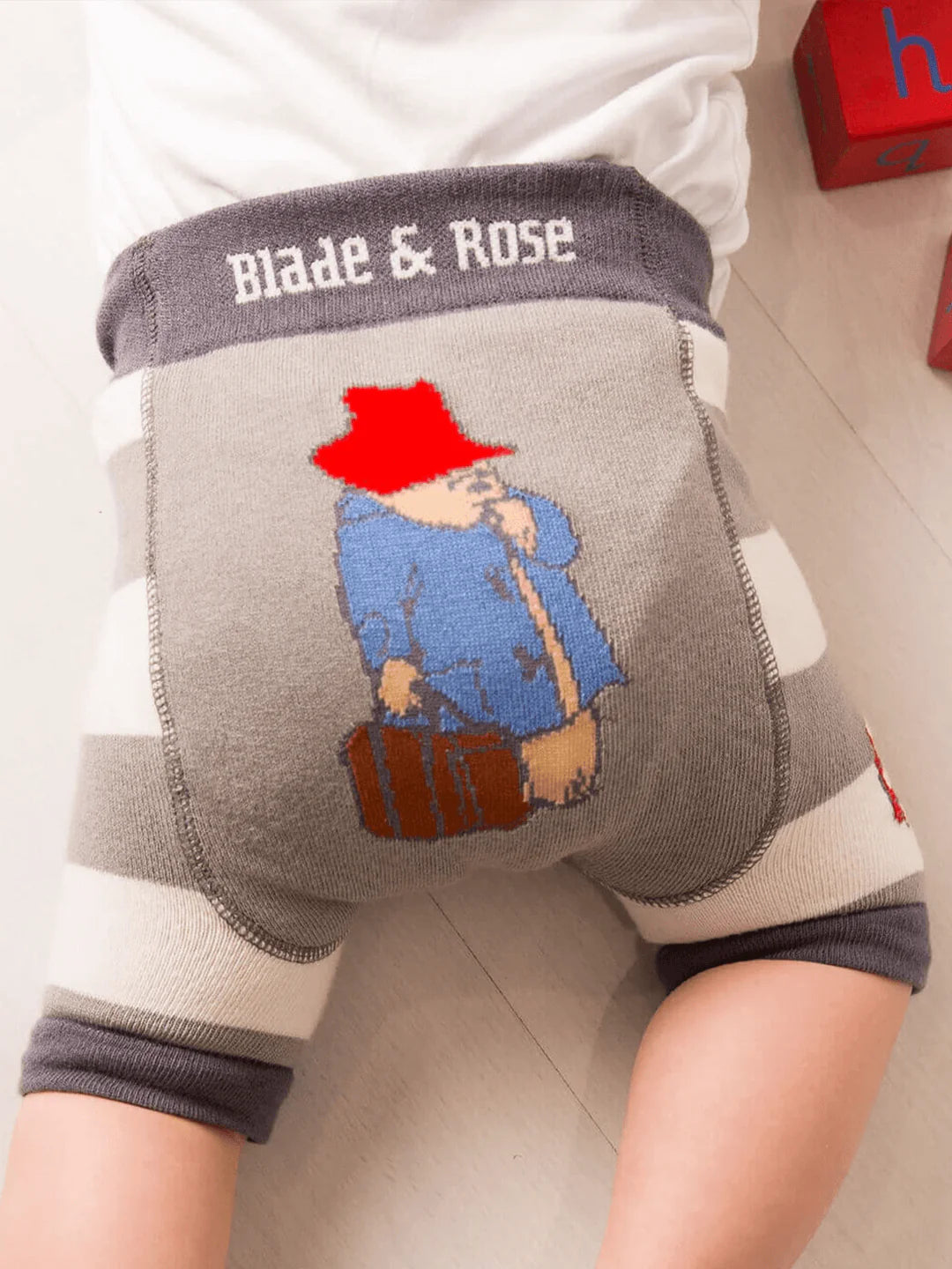 Blade & Rose Paddington™ Loves to Travel Shorts
