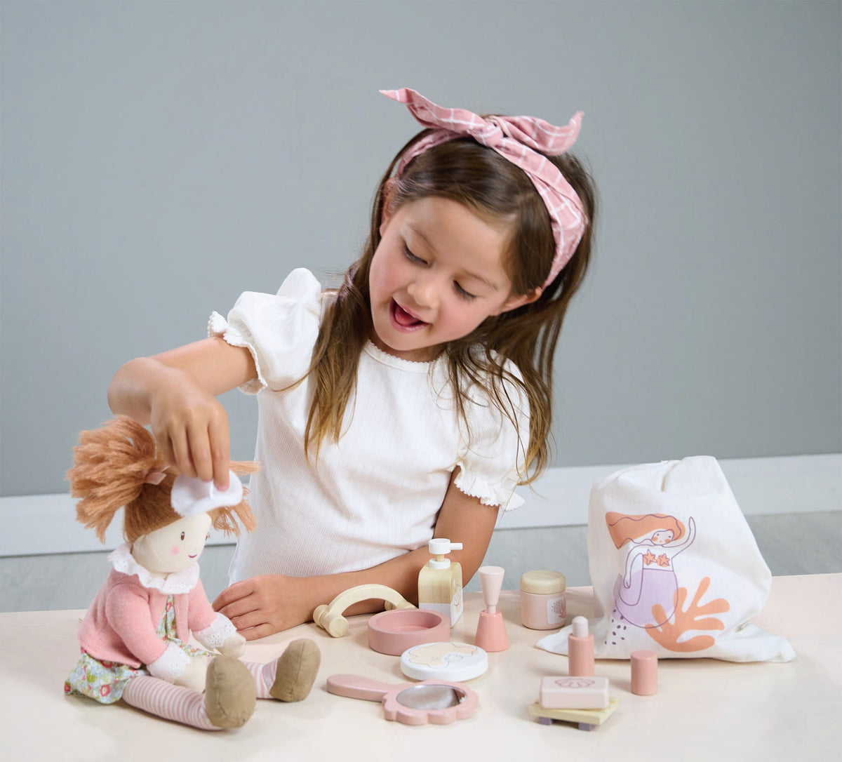 Tender Leaf Toys Spa Retreat Set | Wooden Pretend Play Spa Toy